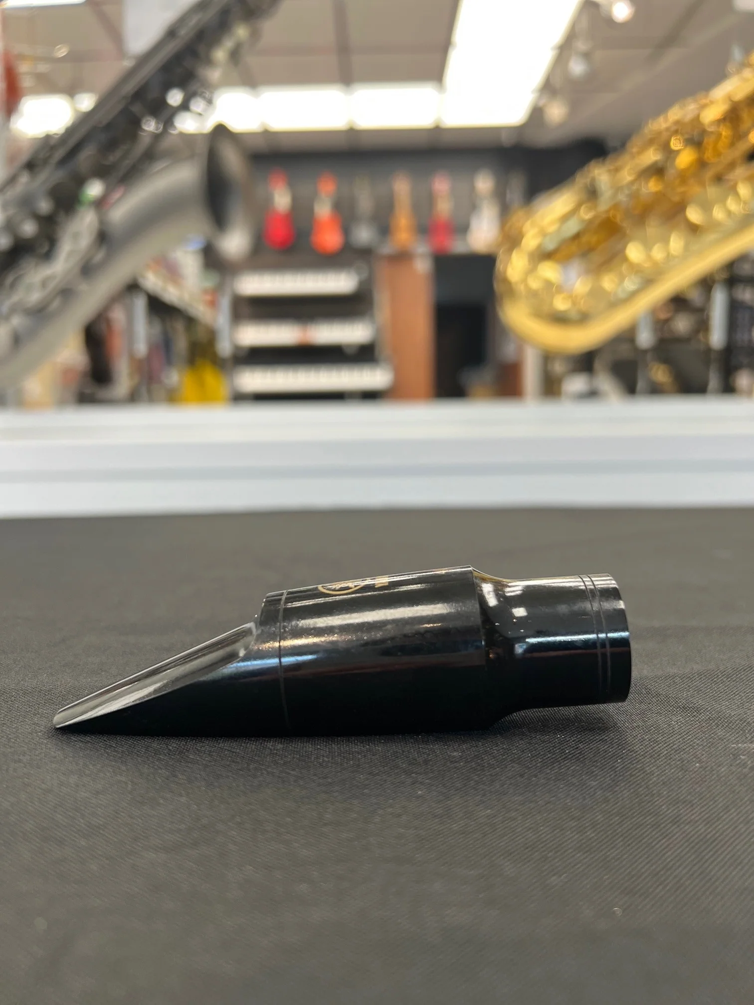 Pre-Owned Yamaha 4C Tenor Saxophone Mouthpiece - Image 2