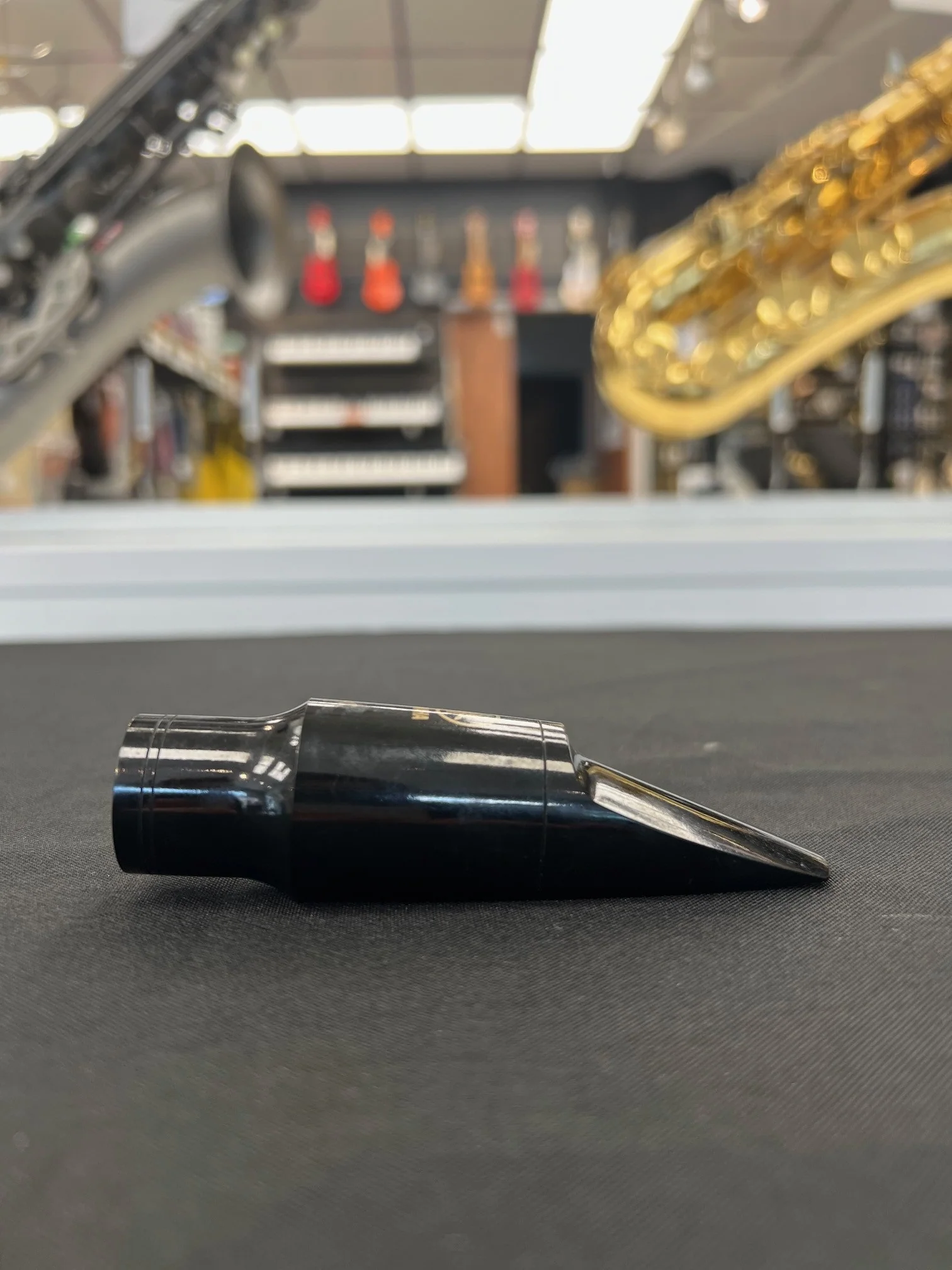 Pre-Owned Yamaha 4C Tenor Saxophone Mouthpiece - Image 3