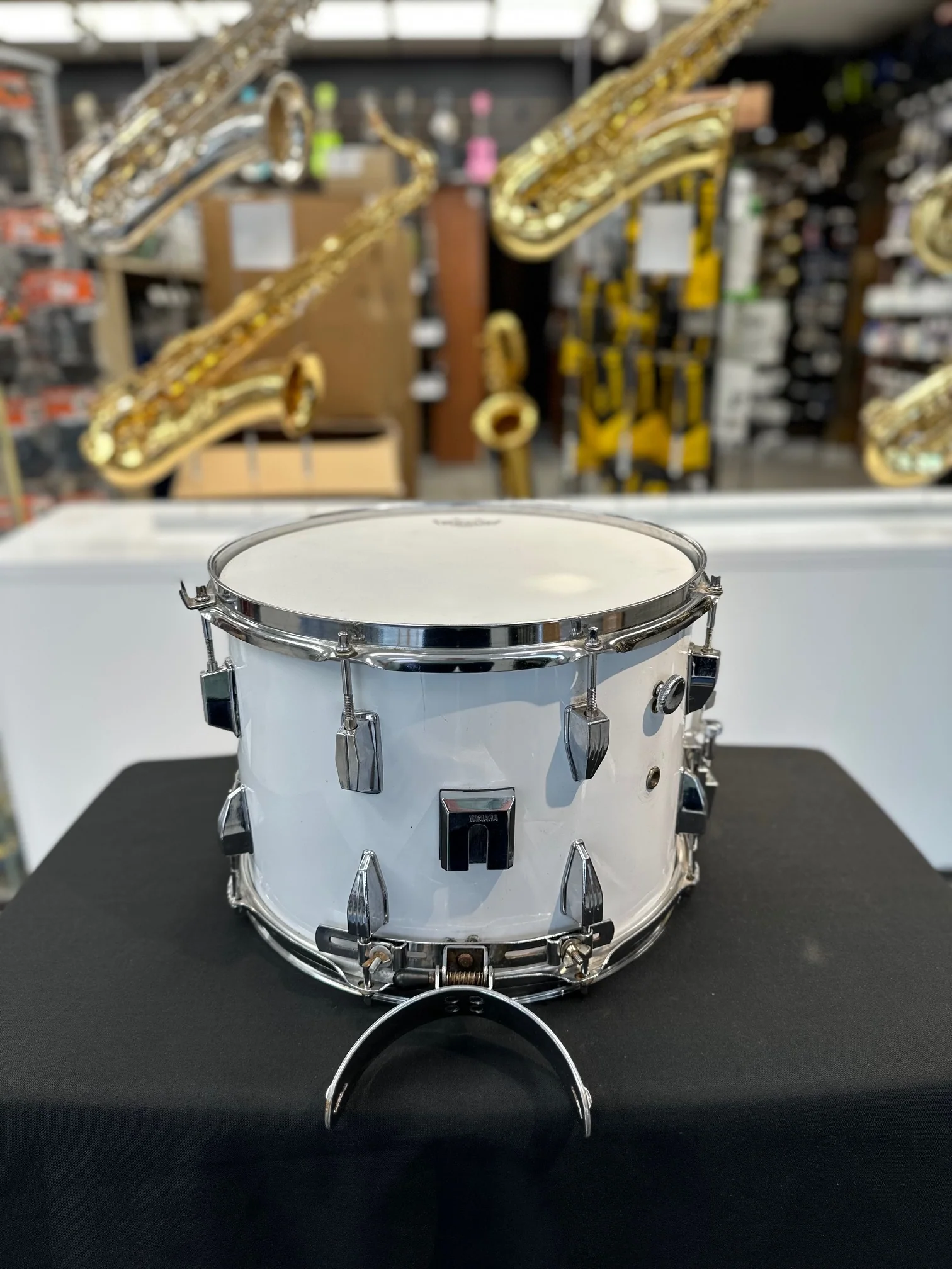 Pre-owned 14” White Marching Snare Drum