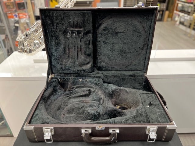Pre-Owned Yamaha Cut Bell Horn Case - Image 5