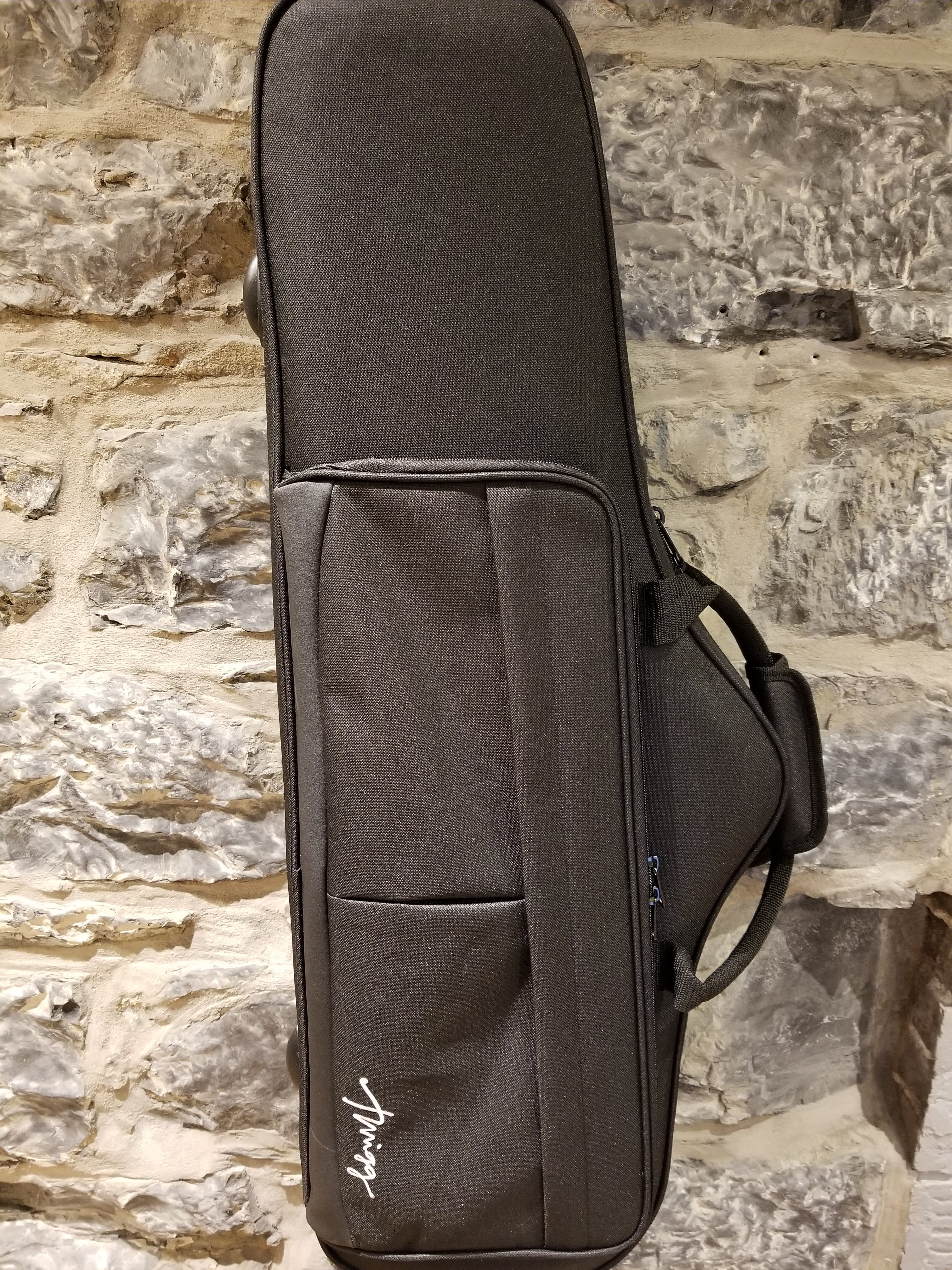 Twigg Xlight Tenor Saxophone Case - Image 6