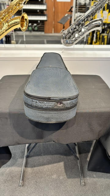 Pre-Owned Blue 4/4 Hard Violin Case - Image 4