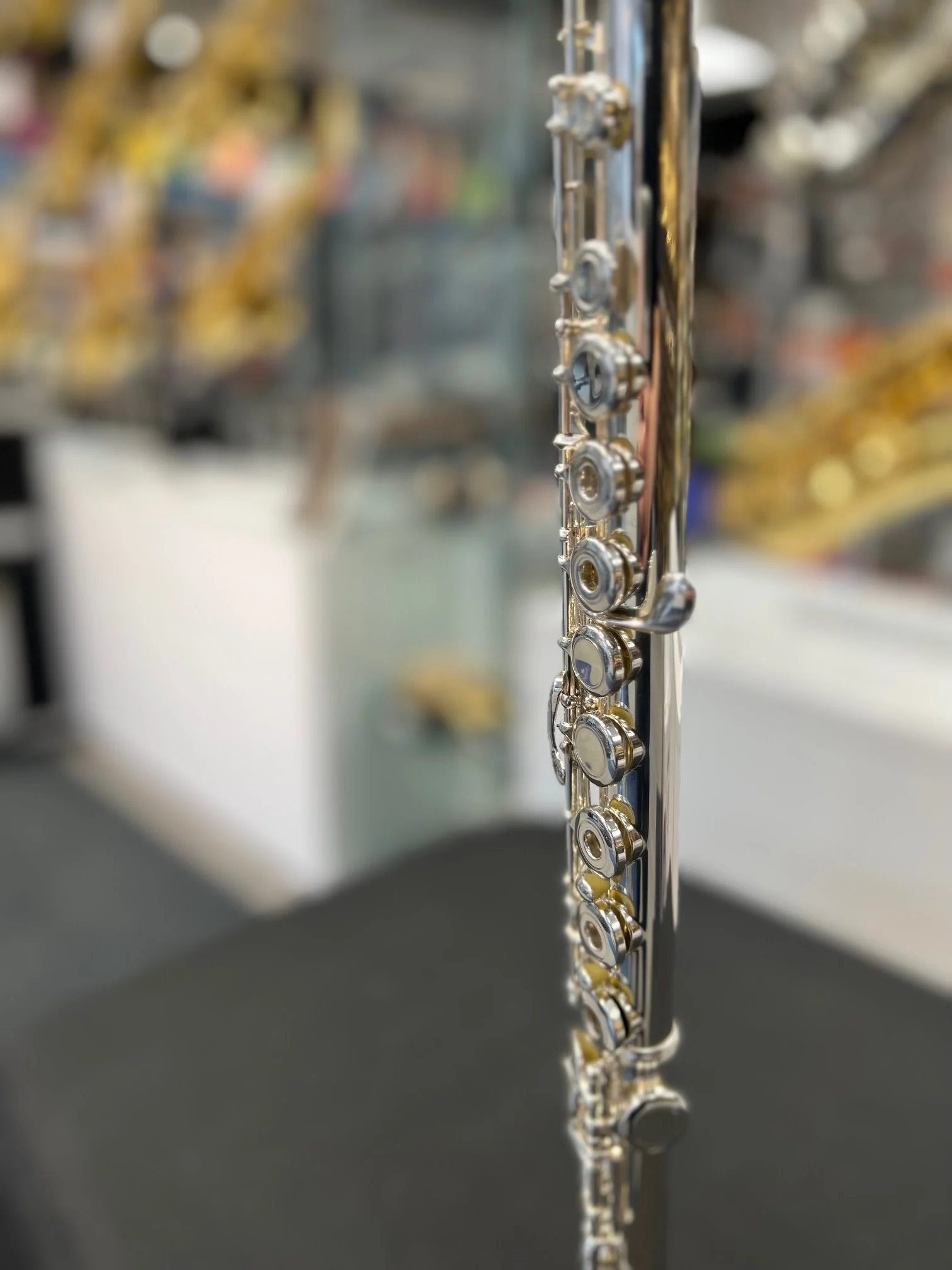 Second Hand Jupiter JFL-611R Flute - Image 2