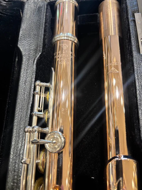Pre-Owned Powell Conservatory Arumite 9K Flute - Image 4