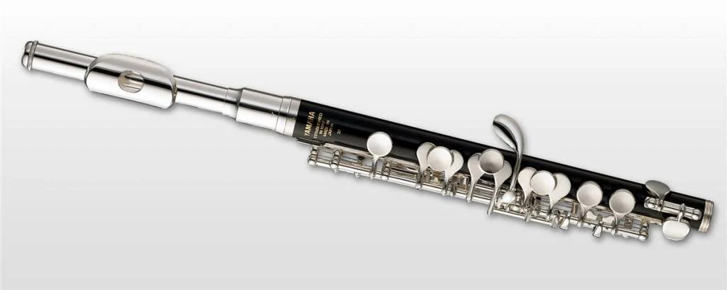 Yamaha YPC-32 Student Piccolo - Image 2