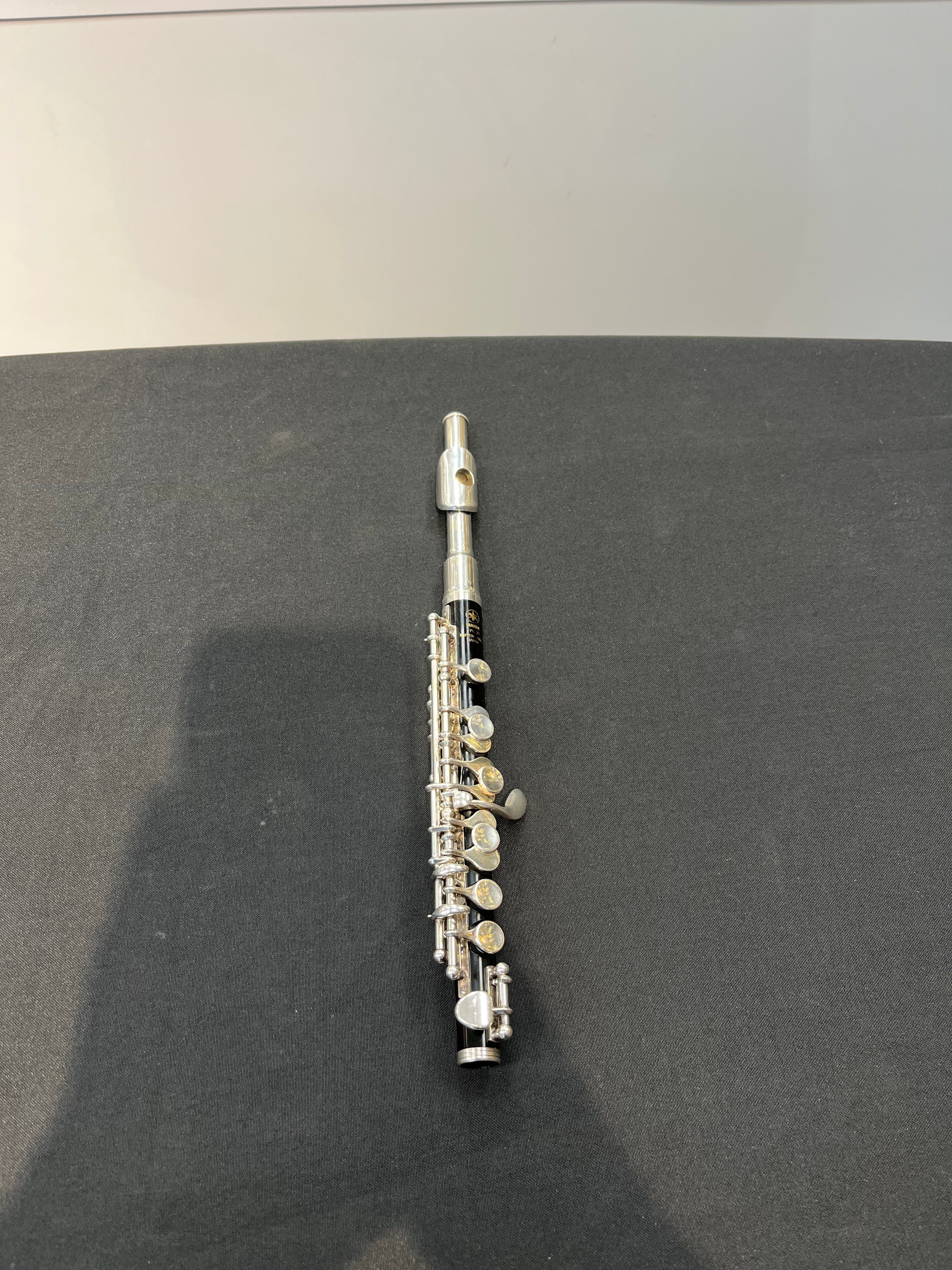 Pre-Owned Yamaha YPC-32 Piccolo - Image 2