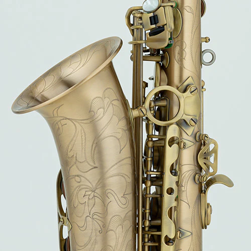 CARRERA Alto Saxophone Antique Finish - Image 3
