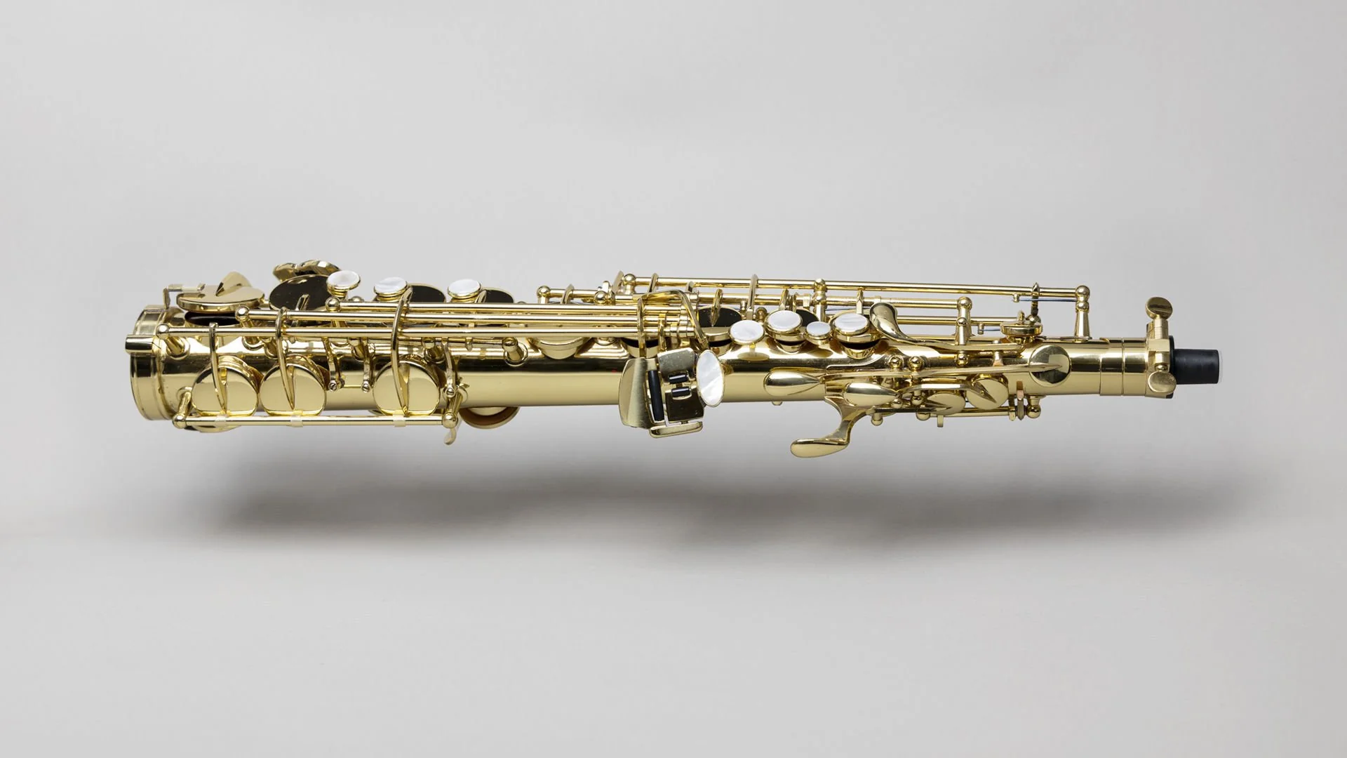 Emeo Digital Practice Saxophone (Gold Finish) - Image 2