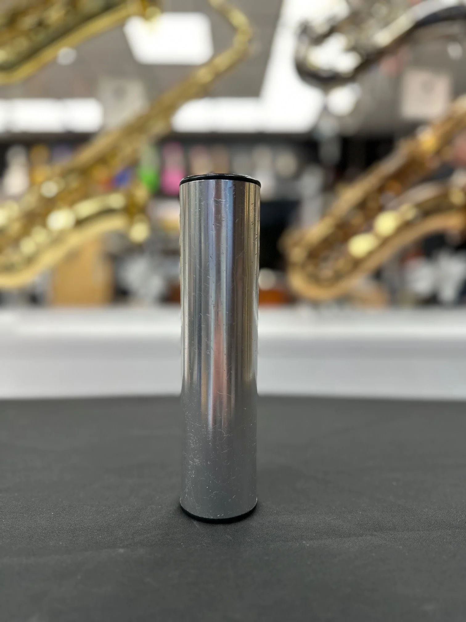 Pre-Owned Metal Shaker