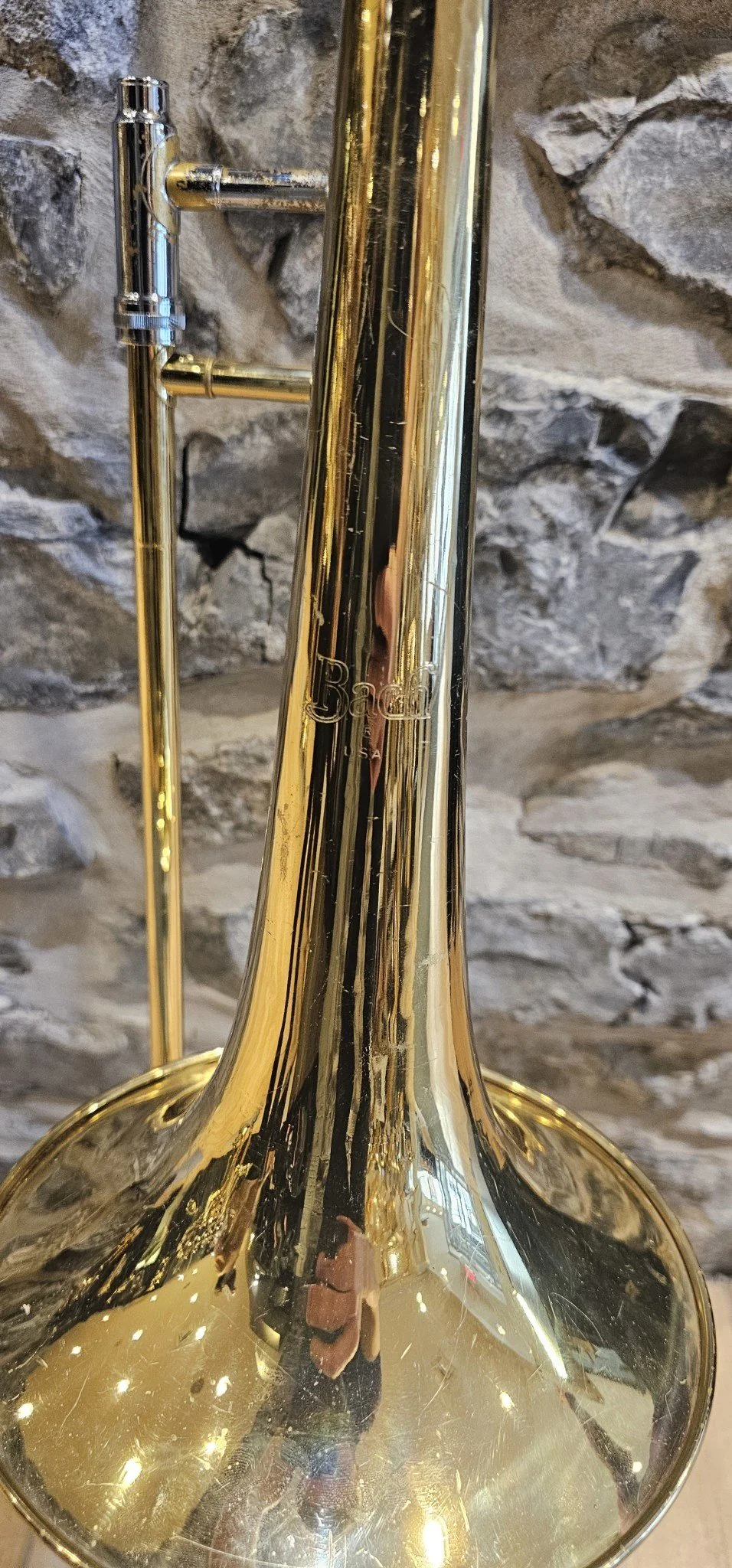 Pre-Owned Bach TB-300 Tenor trombone - Image 3