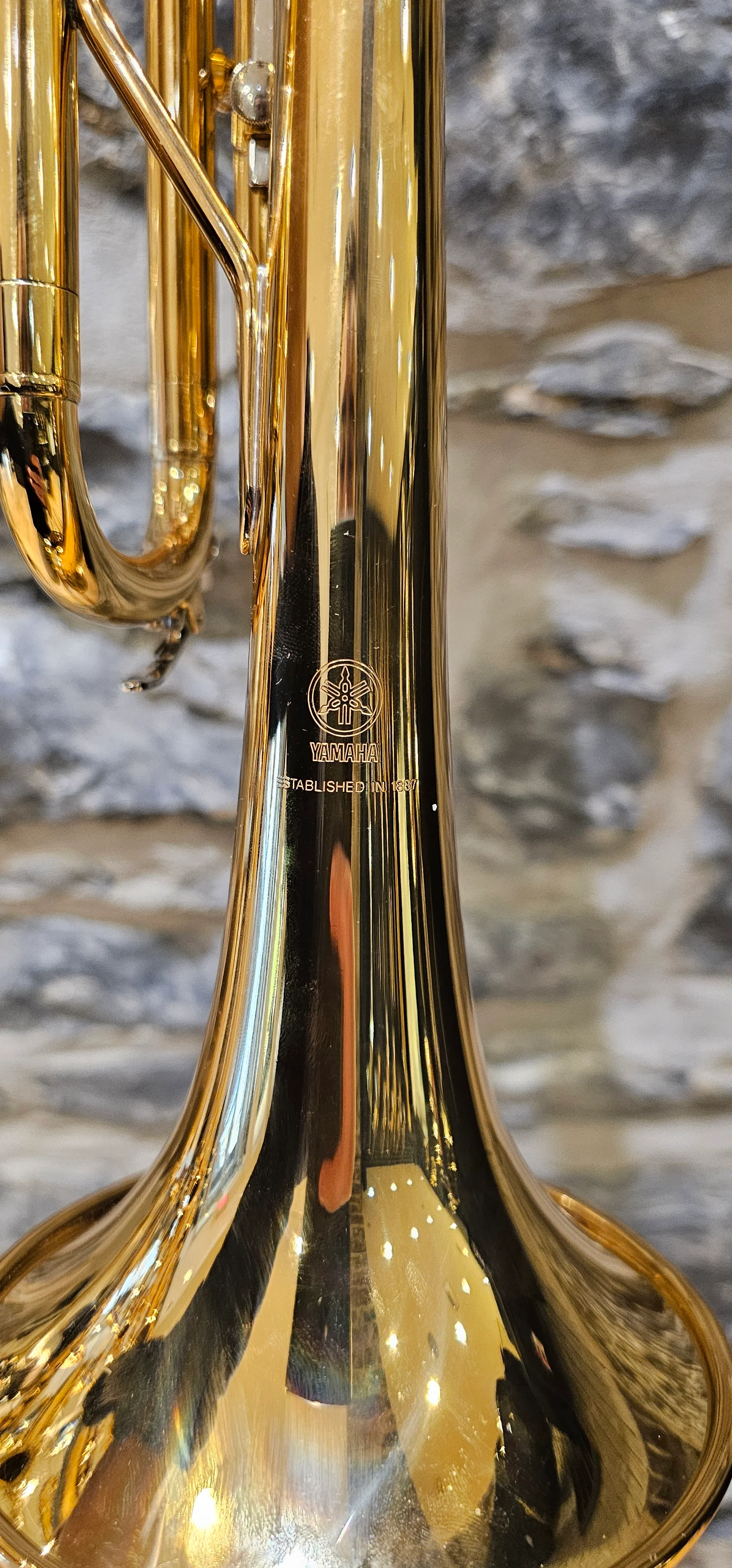 Pre-Owned Yamaha YTR-2330 Bb Trumpet - Image 3