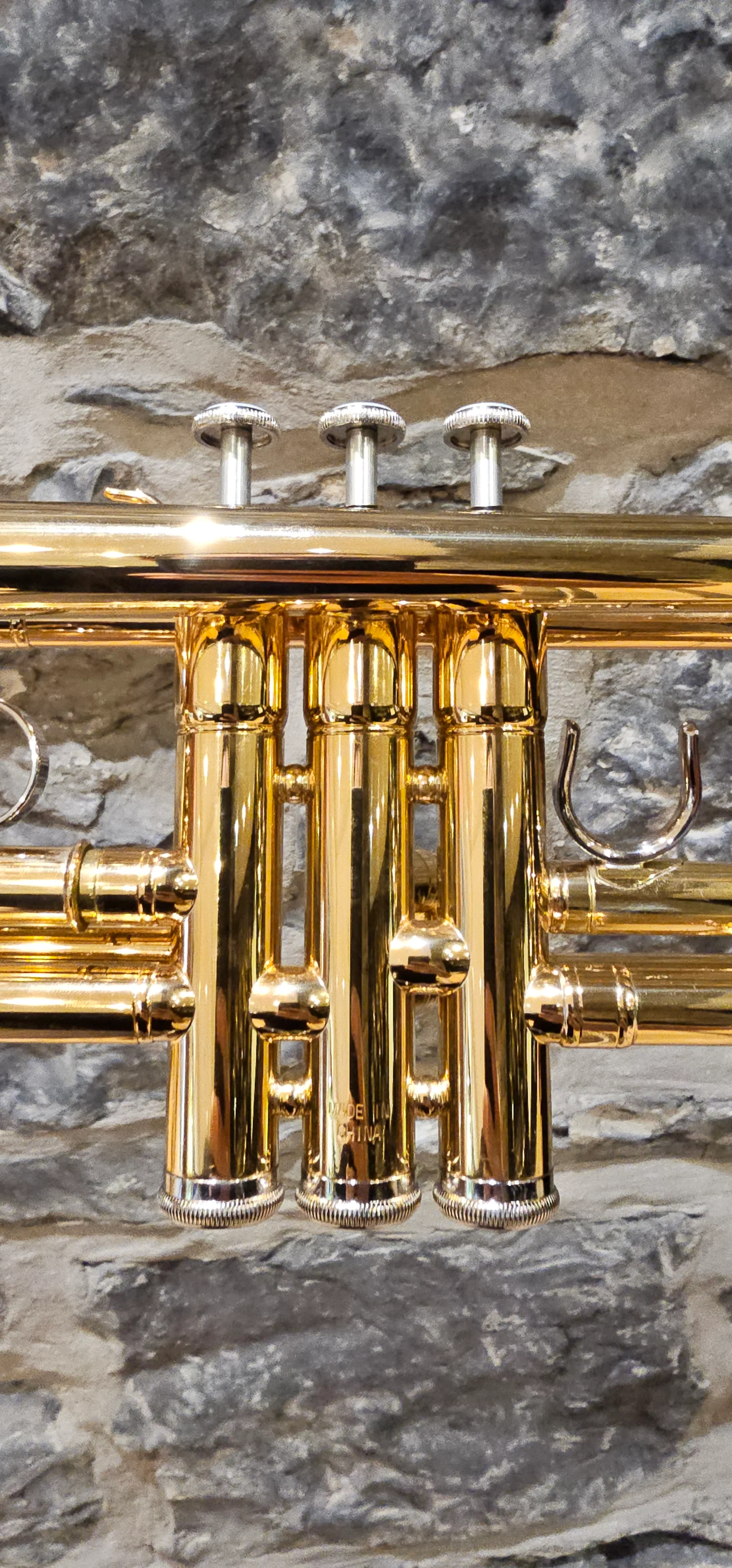 Pre-Owned Yamaha YTR-2330 Bb Trumpet - Image 4