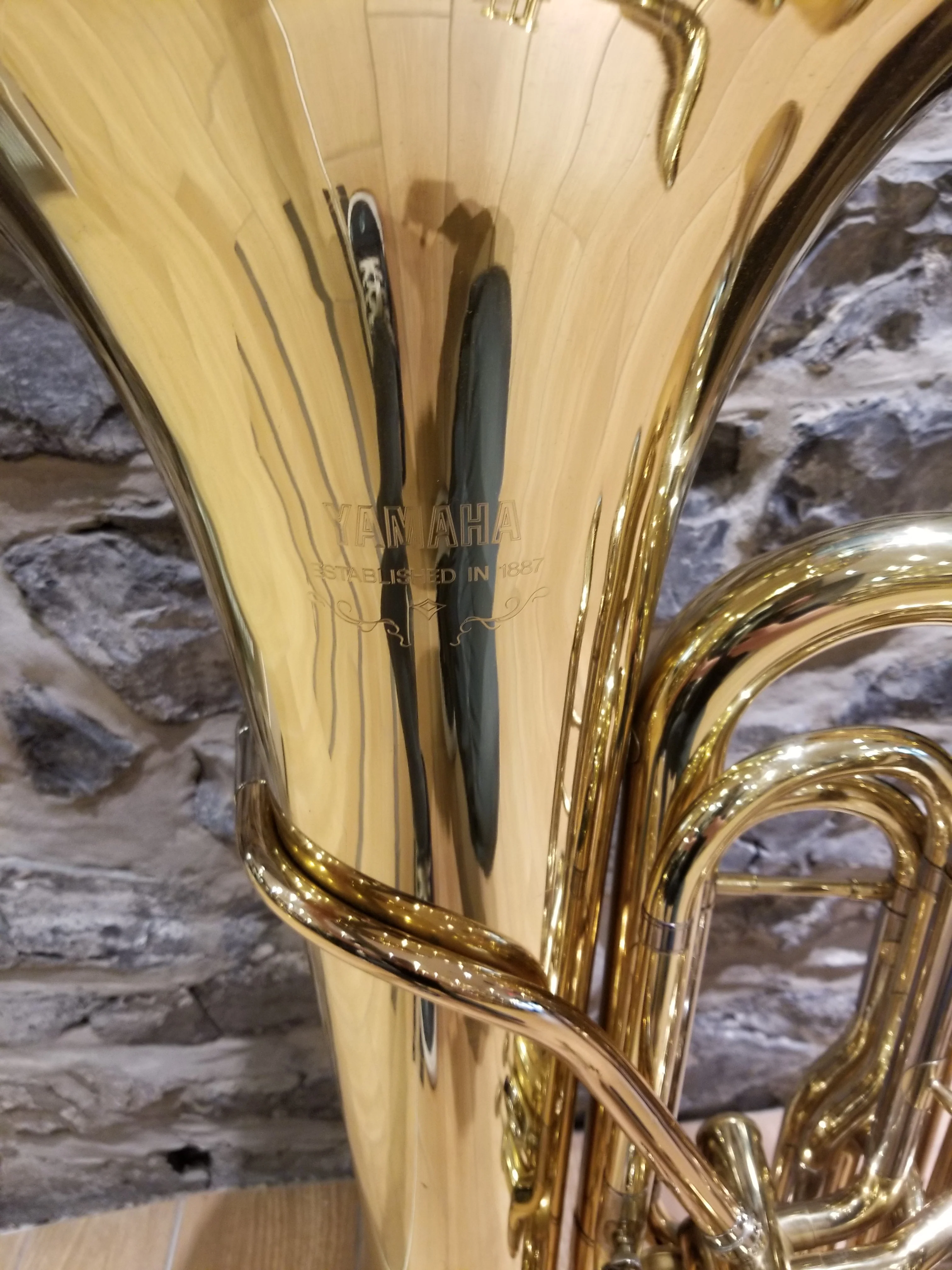 Pre-Owned Yamaha YCB-621 C Tuba - Image 2